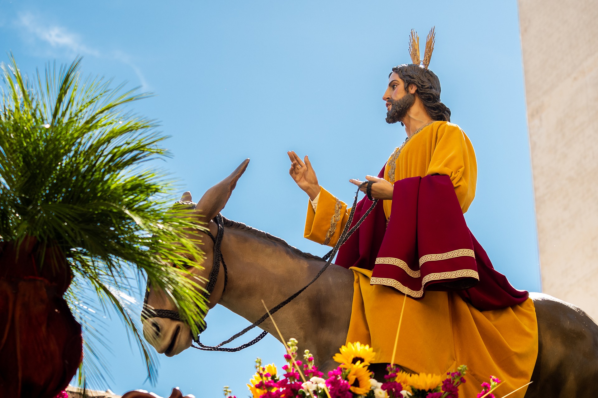6th Sunday of Lent: Everyone Loves a Parade